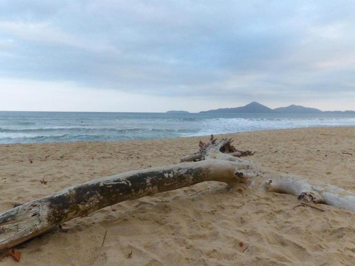 Suite Som Do Mar Da Vermelha Do Centro Ubatuba Dış mekan fotoğraf